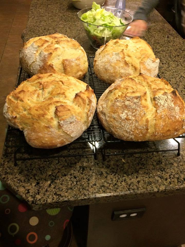 Four loaves of delicious No Knead Bread - Bring on the Honeybutter!!